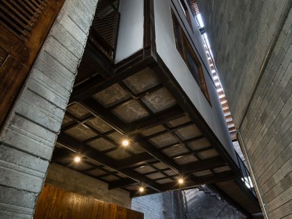 A Light-Filled Contemporary Home for Three Buddhists in Ho Chi Minh, Vietnam by H.A (5)