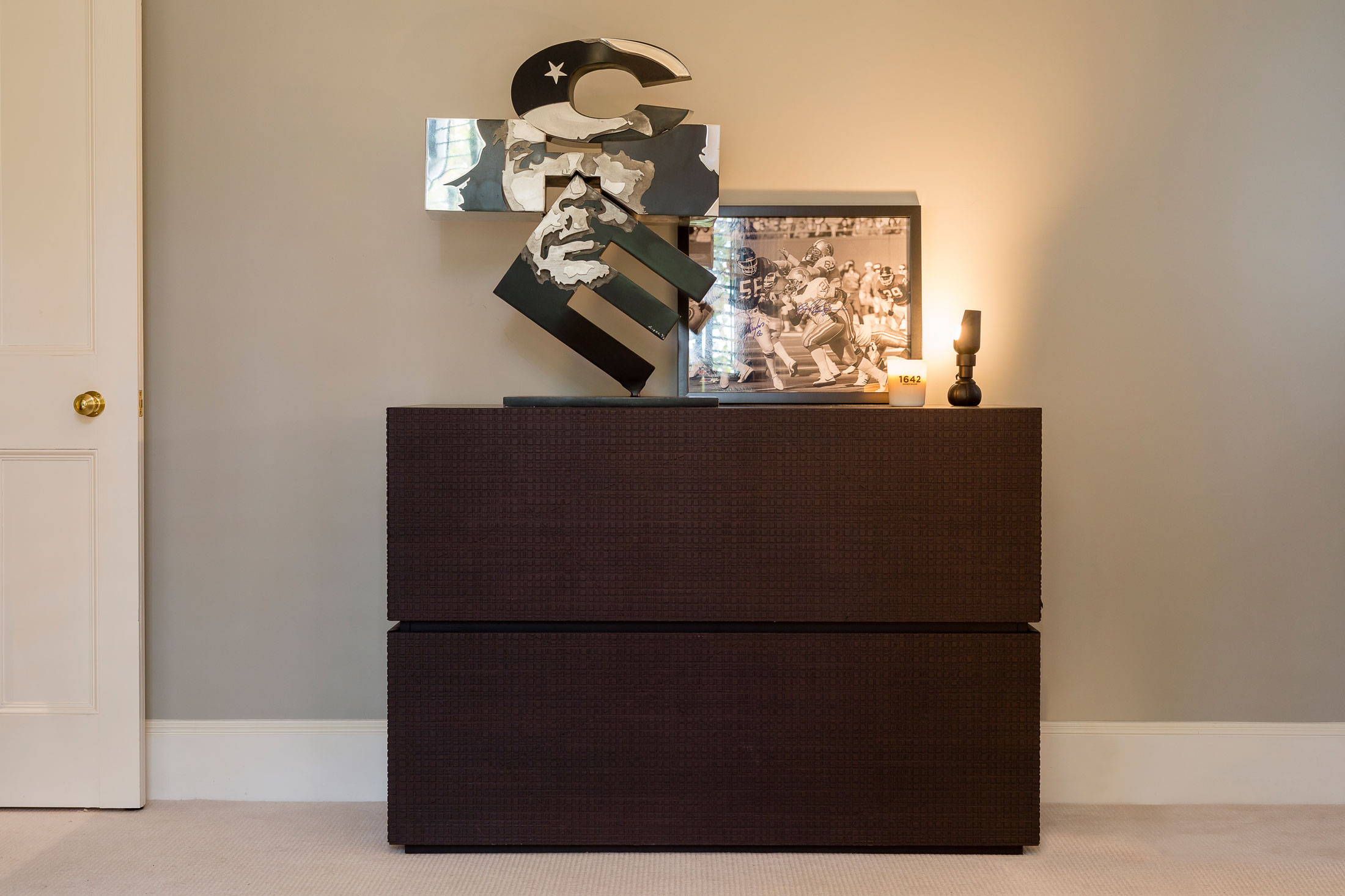 A Light-Filled and Playful Apartment with Sophisticated Taste in South Kensington by Design Atelier (12)