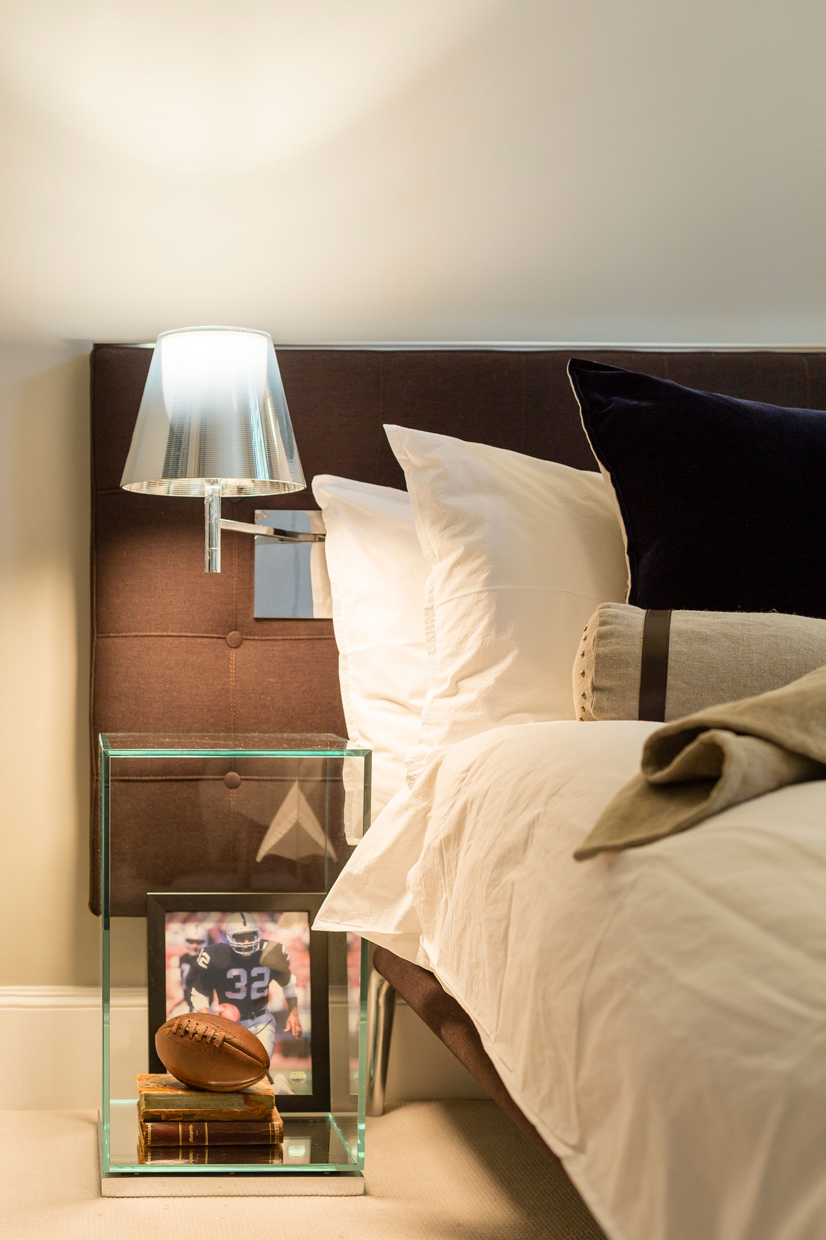 A Light-Filled and Playful Apartment with Sophisticated Taste in South Kensington by Design Atelier (13)