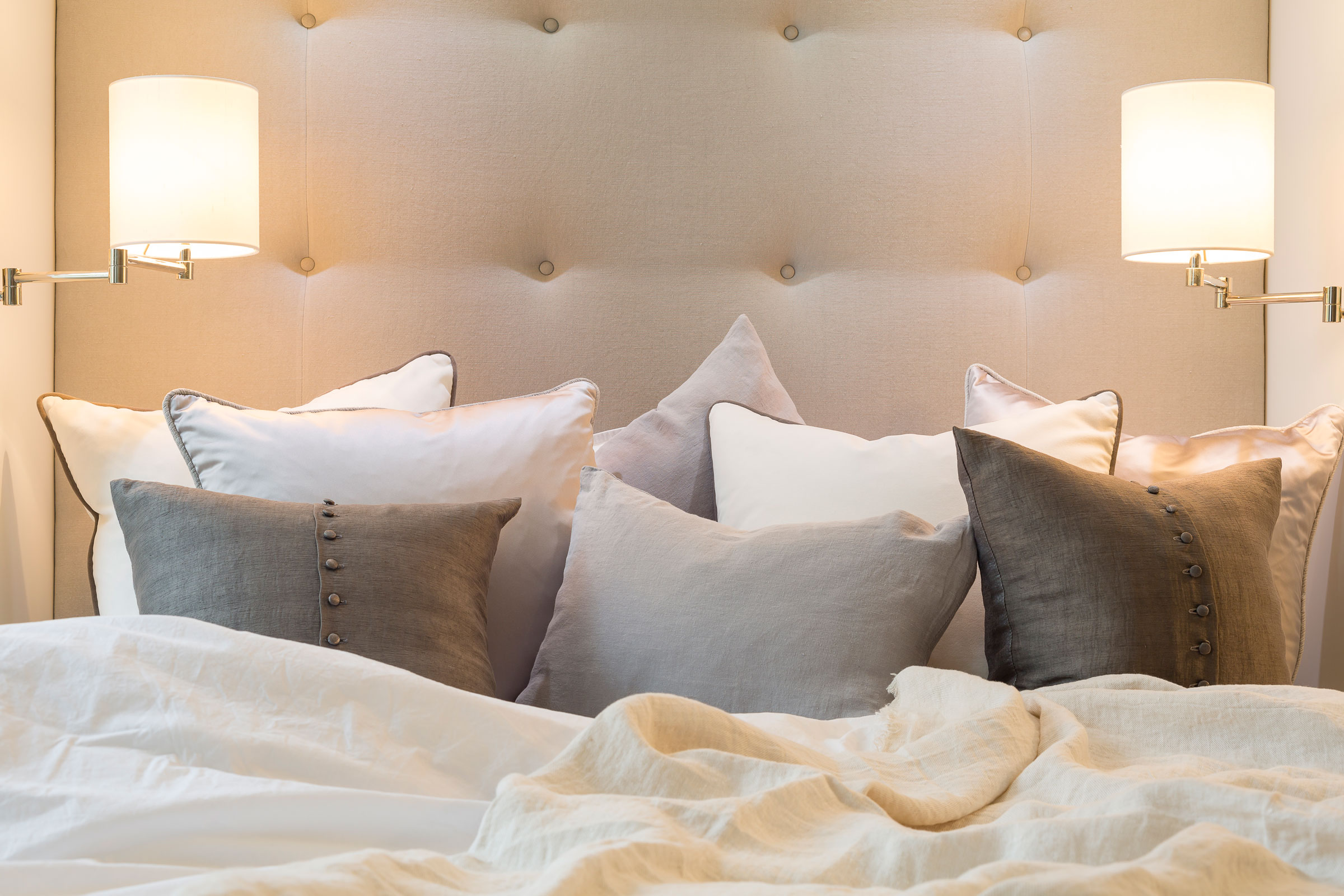 A Light-Filled and Playful Apartment with Sophisticated Taste in South Kensington by Design Atelier (17)