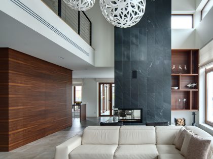 A Light and Spacious Home with an Exquisite Interior in Kiev by Prodan Design & Kirill Konstantinov (1)