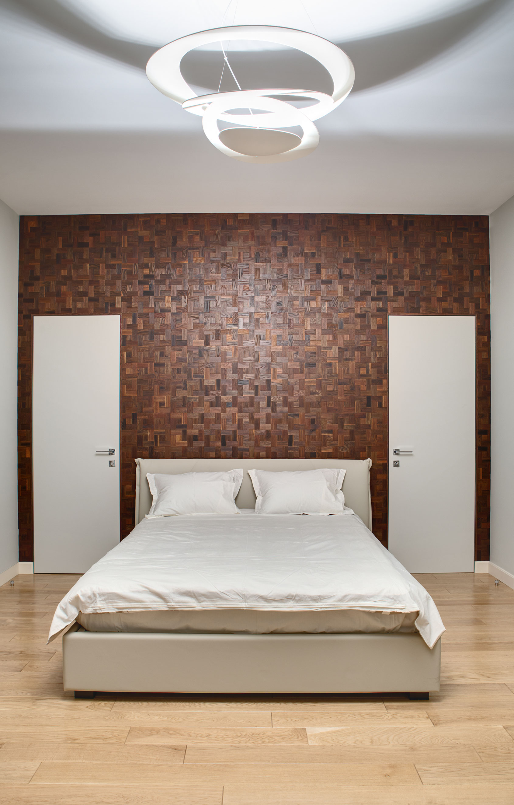 A Light and Spacious Home with an Exquisite Interior in Kiev by Prodan Design & Kirill Konstantinov (14)