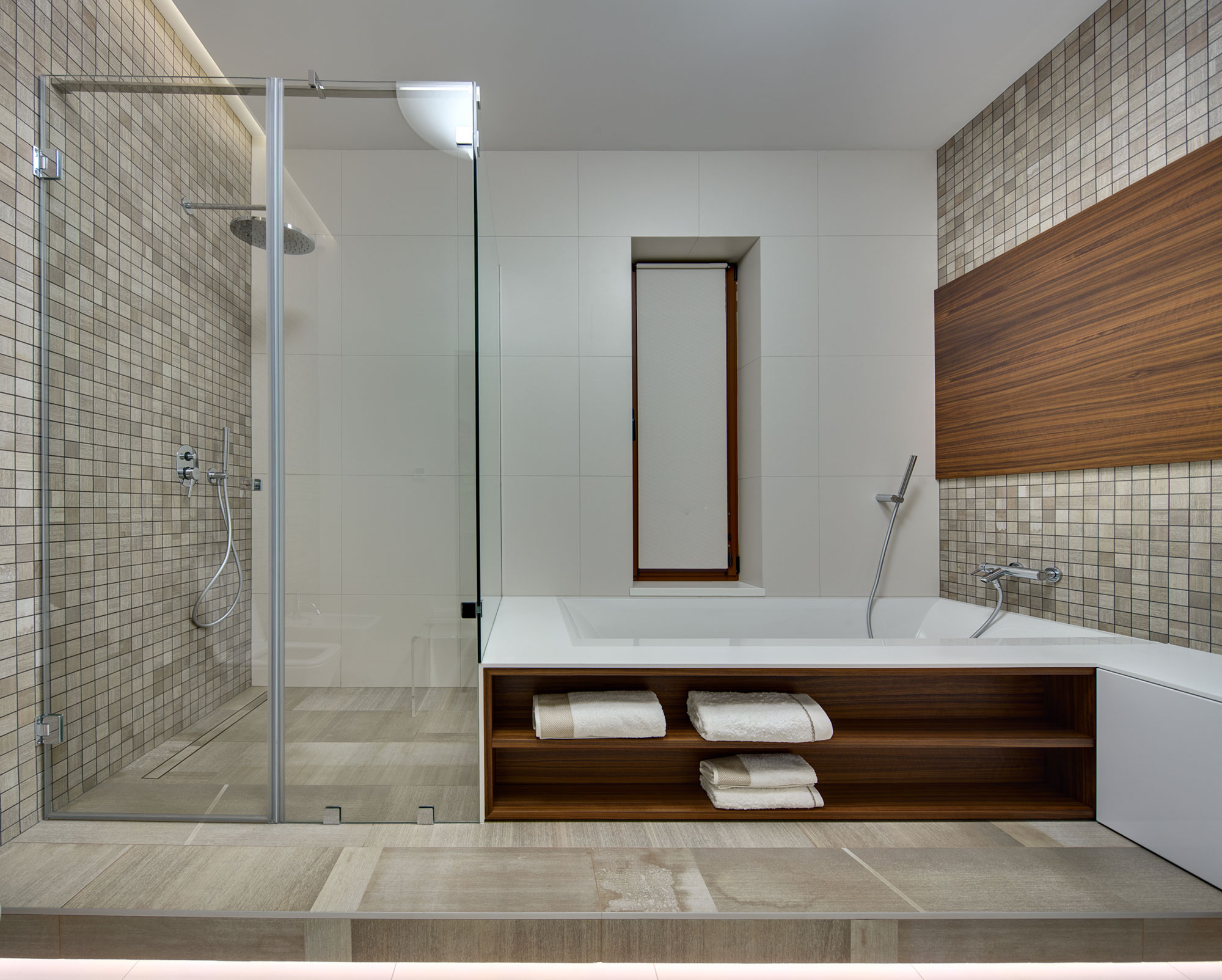 A Light and Spacious Home with an Exquisite Interior in Kiev by Prodan Design & Kirill Konstantinov (21)