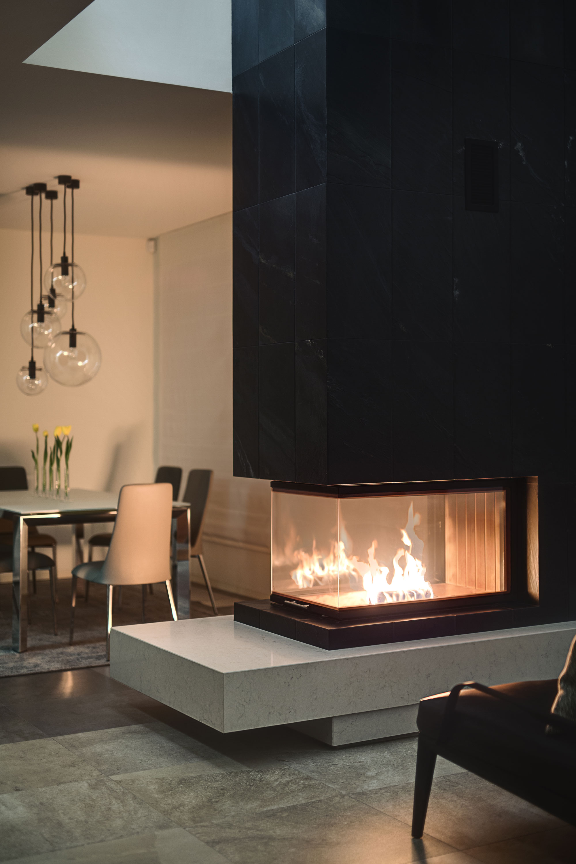 A Light and Spacious Home with an Exquisite Interior in Kiev by Prodan Design & Kirill Konstantinov (28)
