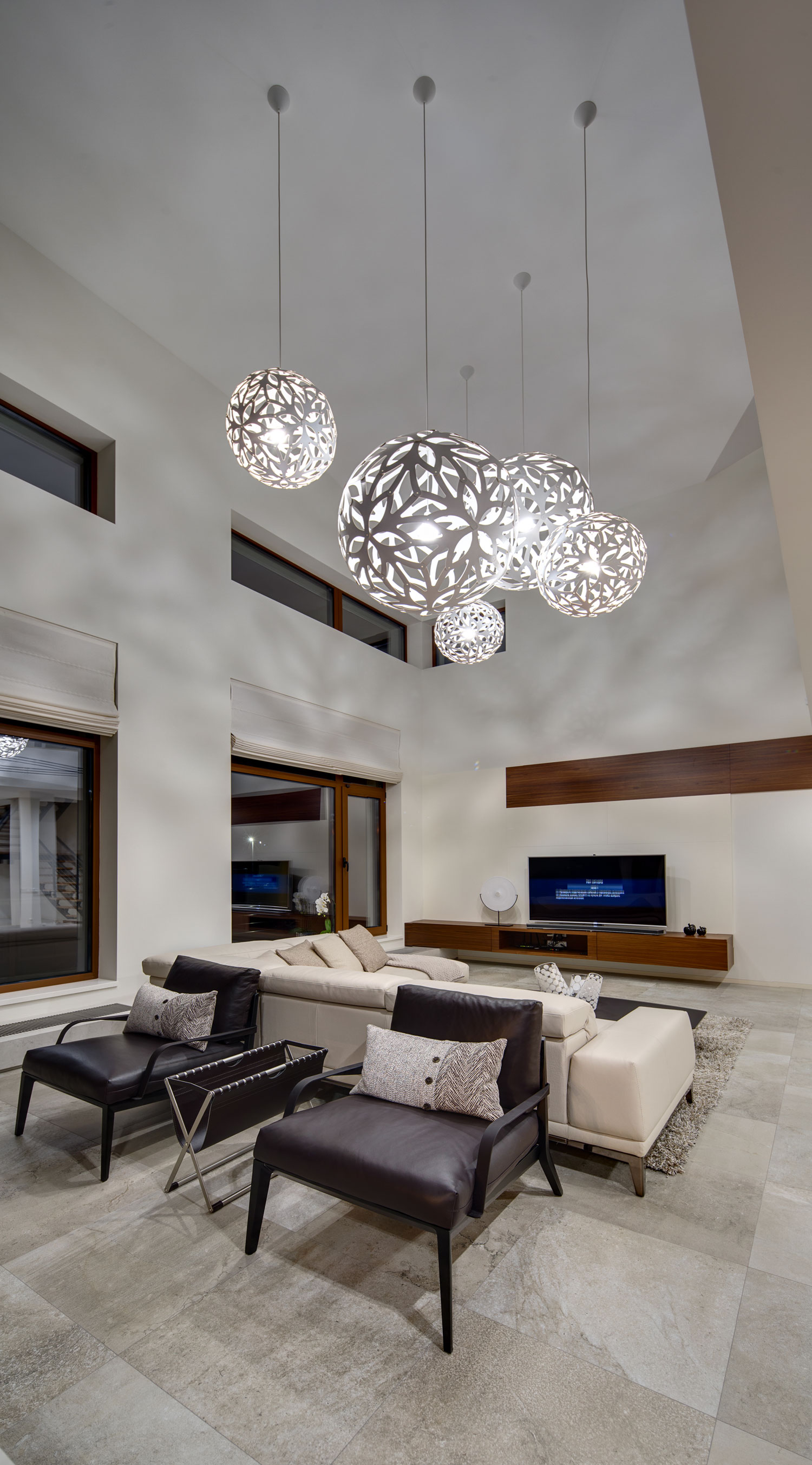 A Light and Spacious Home with an Exquisite Interior in Kiev by Prodan Design & Kirill Konstantinov (29)