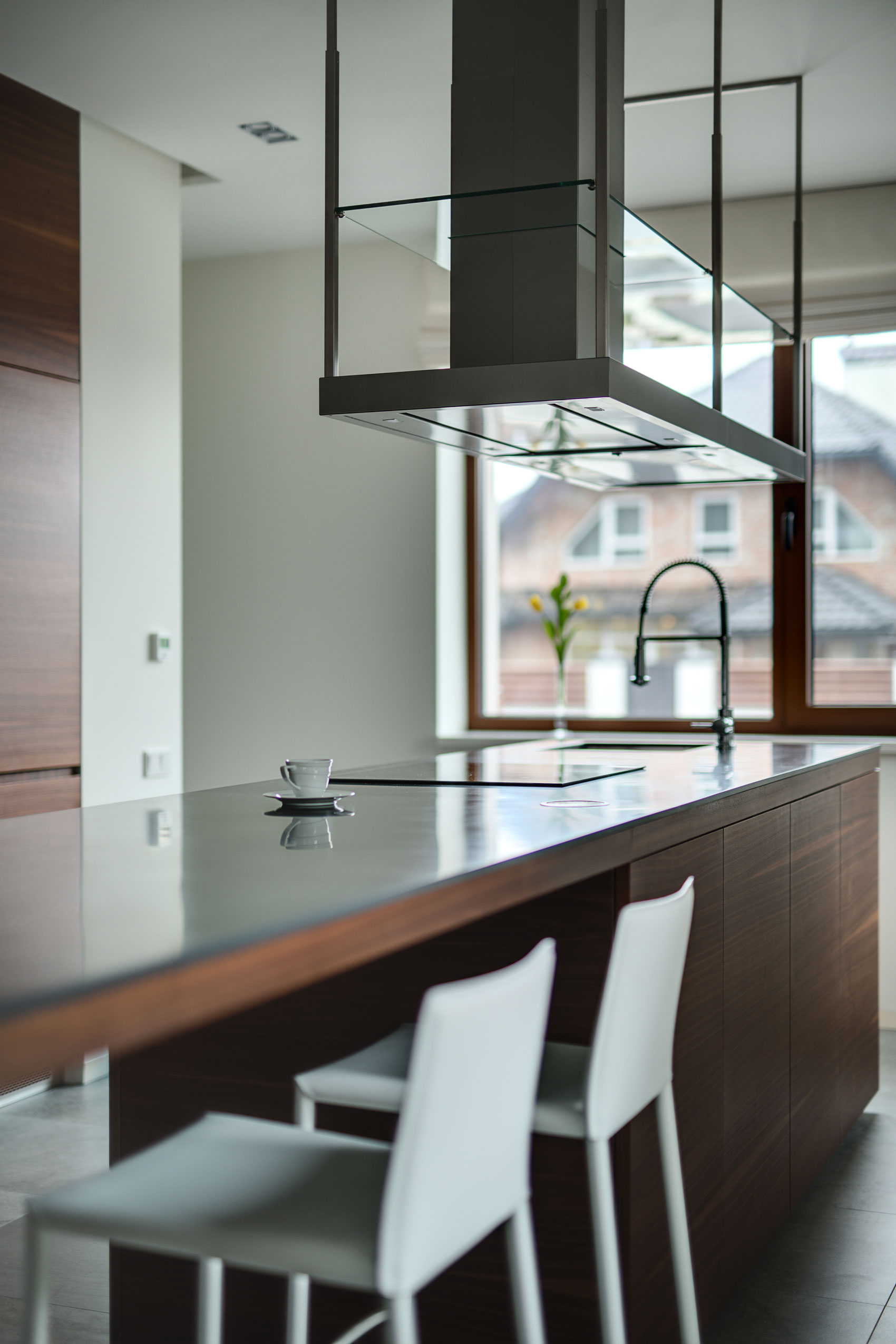 A Light and Spacious Home with an Exquisite Interior in Kiev by Prodan Design & Kirill Konstantinov (7)