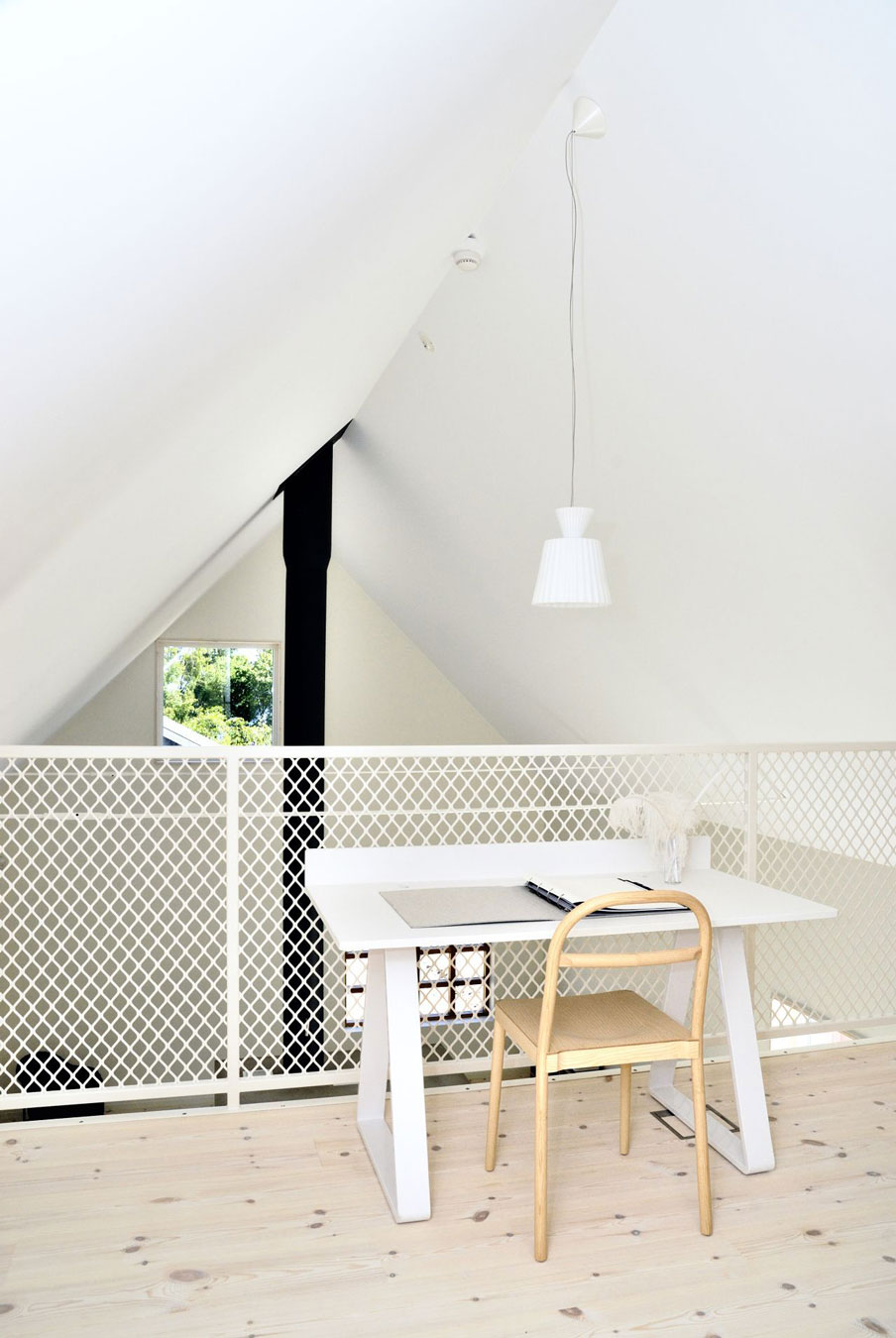 A Lofty Contemporary House with a Concrete Fireplace and High Ceilings in Kivik, Sweden by sandellsandberg arkitekter AB (12)