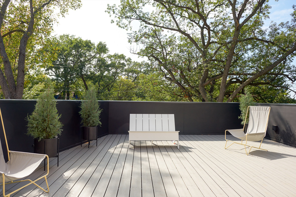 A Luminous Modern Home with Monochrome Palette in Saint Paul, Minnesota by D/O (10)