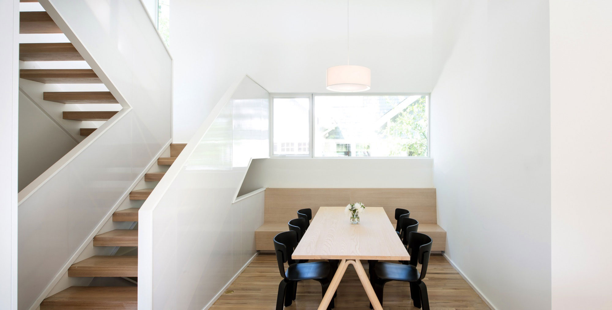 A Luminous Modern Home with Monochrome Palette in Saint Paul, Minnesota by D/O (13)
