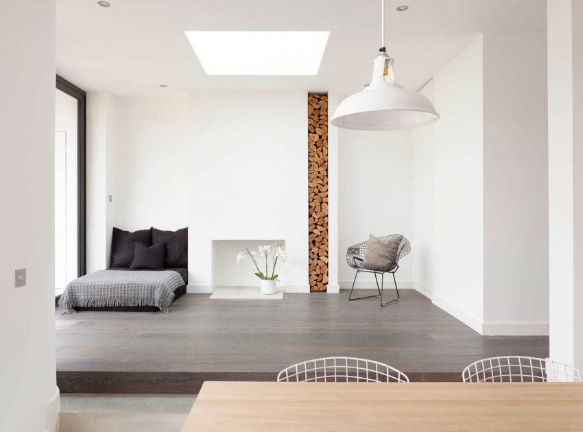 A Luminous Semi-Detached Home with Welcoming and Functionality Interiors in London by Scenario Architecture (5)