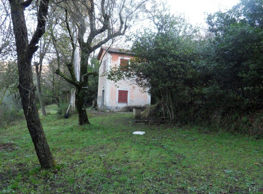 A Luminous and Elegant Contemporary Rural Home in Sclos de Contes, France by Cyril Chenebeau Architecte (2)