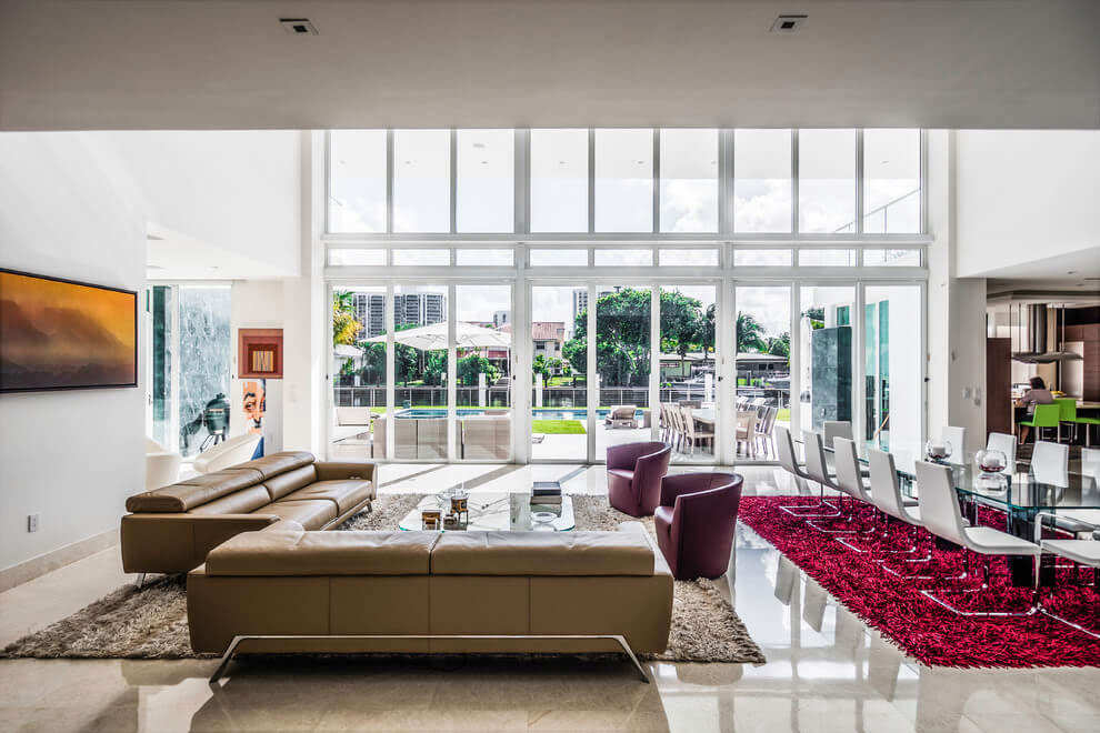A Luxurious and Sunny Contemporary House in Hallandale Beach by Enrique Feldman (8)