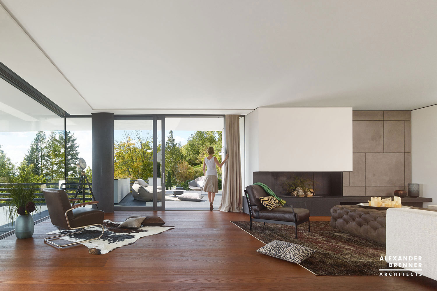 A Magnificent Contemporary Home Framed by Low Walls in Reutlingen, Germany by Alexander Brenner Architects (9)