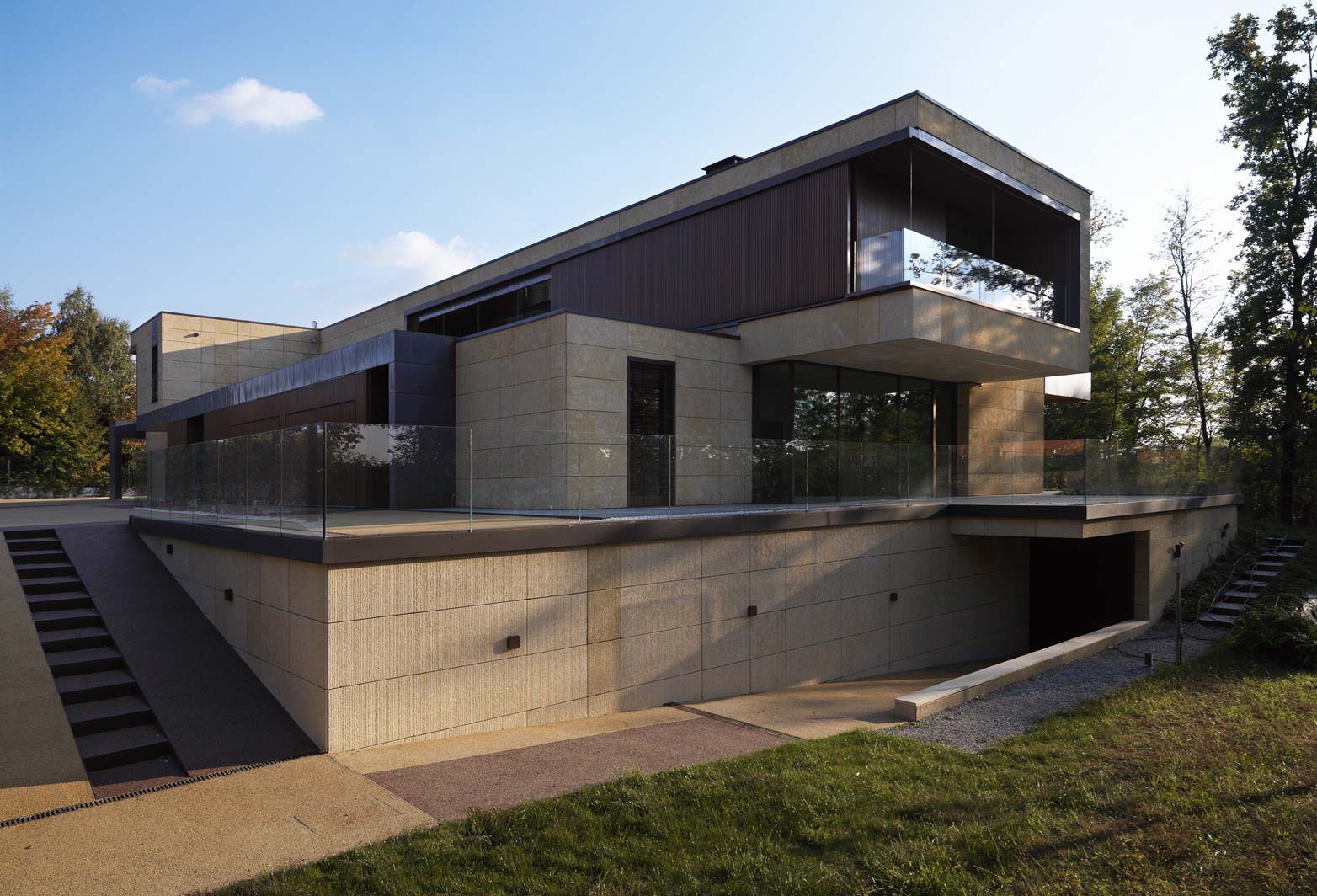 A Marvelous Contemporary House with Indoor Pool and Beautiful Style in Como, Italy by Arkham (2)