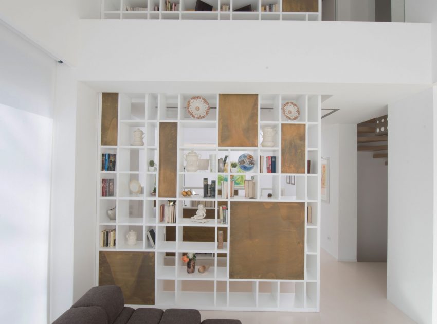 A Minimalist Two-Story House Framed by a Transparent Glass Barrier in Gubbio, Italy by MENICHETTI+CALDARELLI (5)