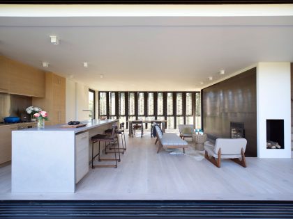A Modern Home Surrounded by Rolling Dunes with Strips of Canvas in Amagansett by Bates Masi Architects (6)