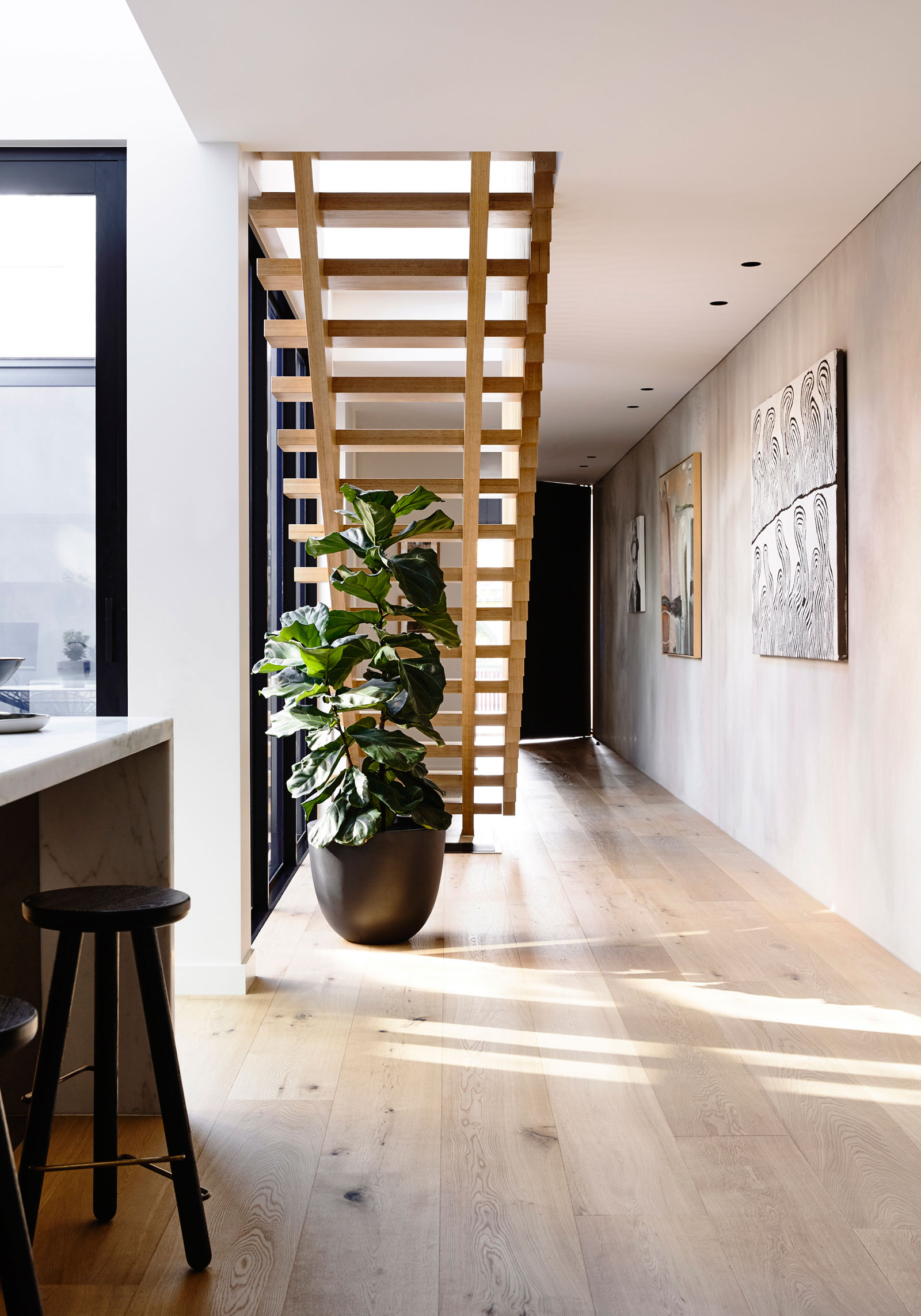 A Modern Home with Spacious Yoga Studio and Bright Neutral Interior in Victoria by InForm (8)