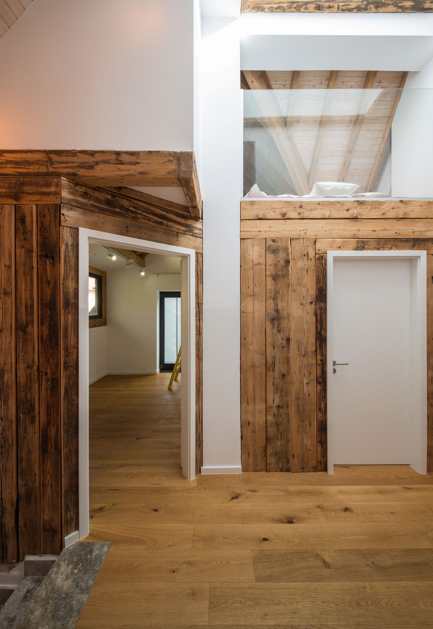 A Modern Reinterpretation of a Spacious and Traditional House in Otopeni, Romania by LAMA Arhitectura (15)