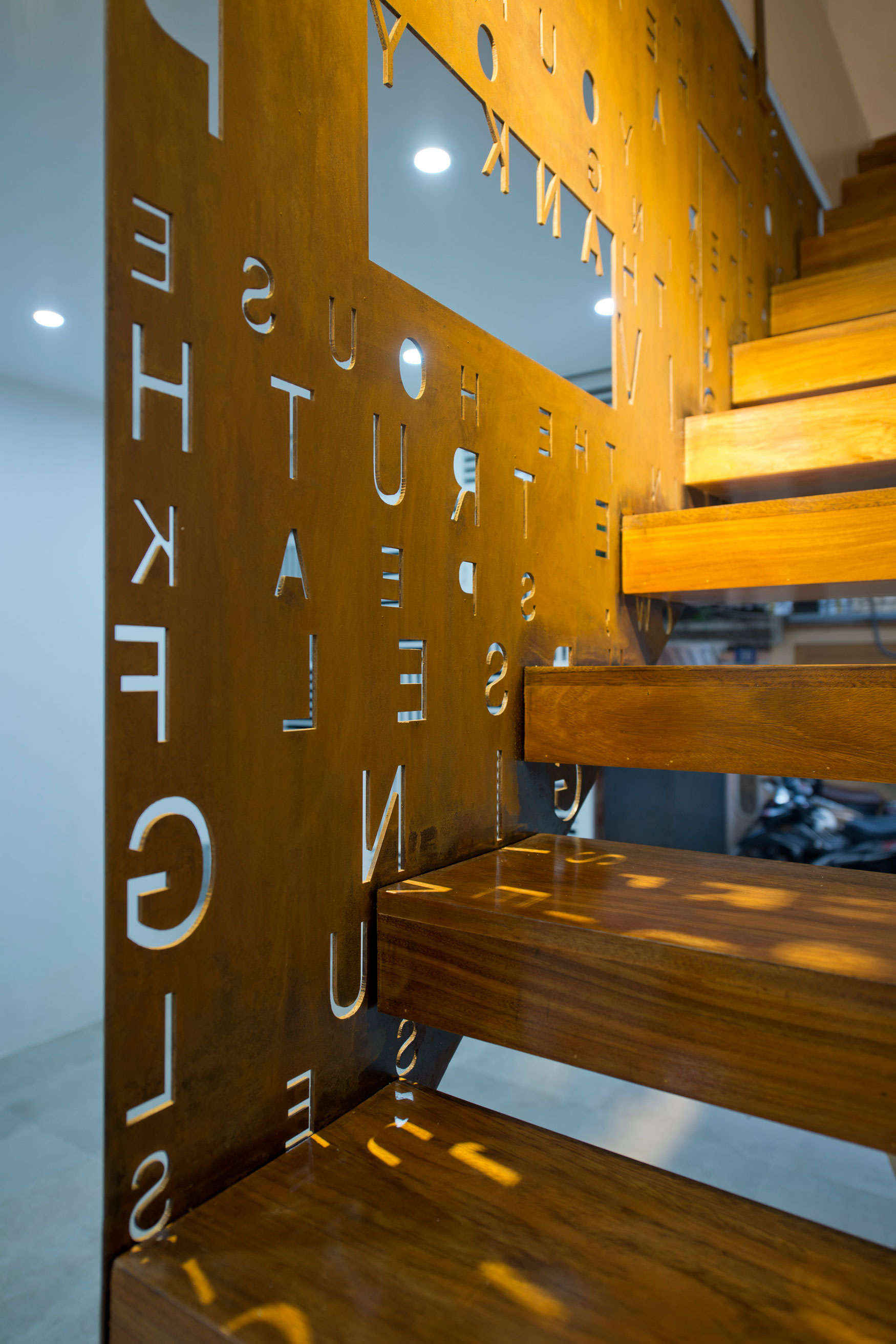 A Lively and Modern Functional House with Small Space Garden in Hanoi by LANDMAK ARCHITECTURE (13)