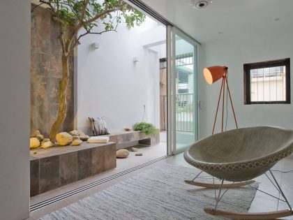 A Lively and Modern Functional House with Small Space Garden in Hanoi by LANDMAK ARCHITECTURE (4)