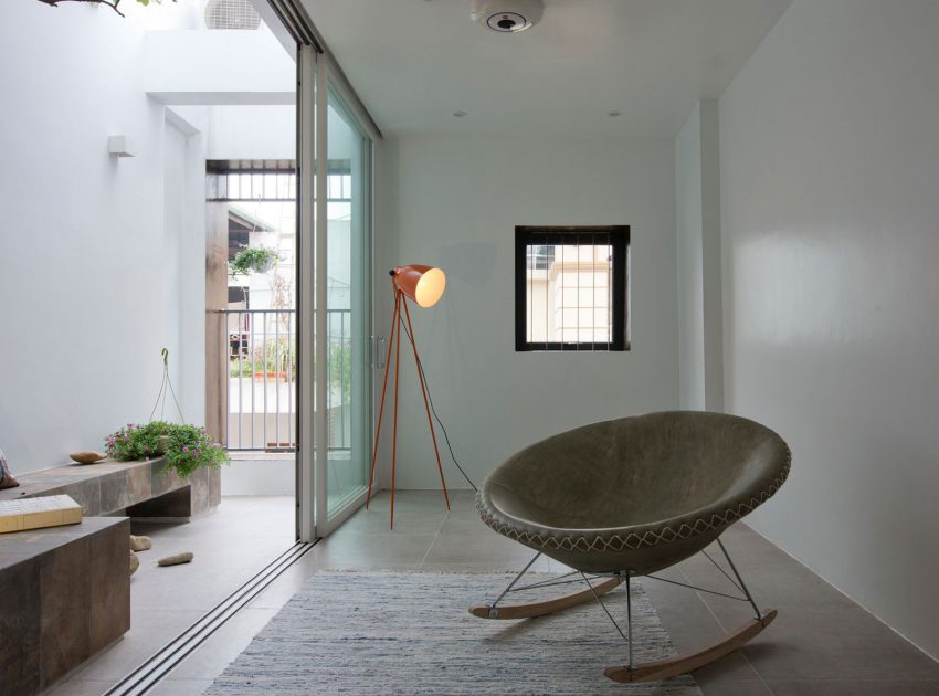 A Lively and Modern Functional House with Small Space Garden in Hanoi by LANDMAK ARCHITECTURE (8)