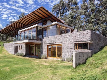 A Rustic Contemporary Home with Facade Composed of Stone and Glass Elements in Ecuador