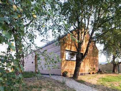 A Rustic Versatile House with Natural Light and Passive Solar Power in Slovakia by Martin Boles Architect (2)