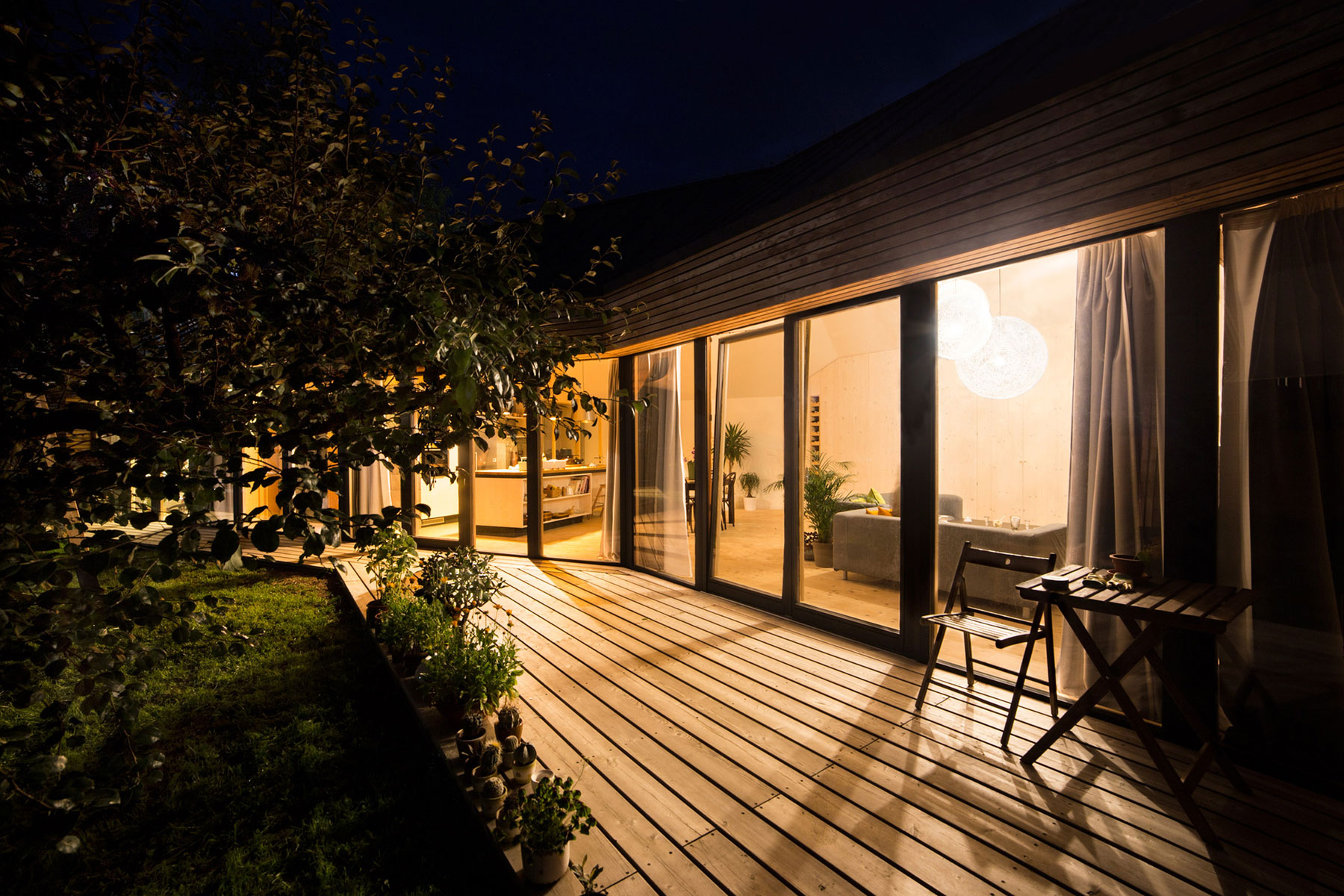 A Rustic Versatile House with Natural Light and Passive Solar Power in Slovakia by Martin Boles Architect (24)
