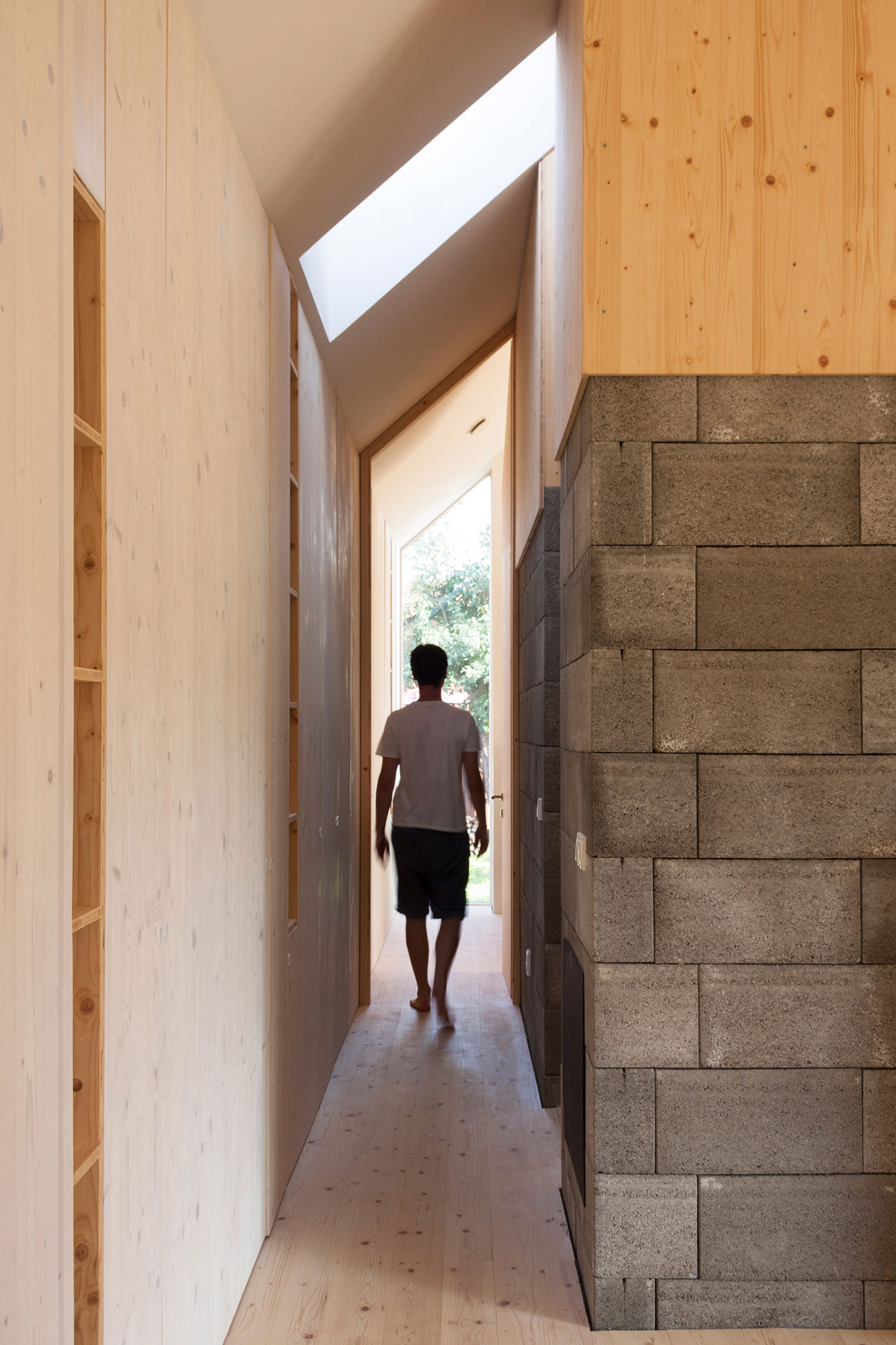 A Rustic Versatile House with Natural Light and Passive Solar Power in Slovakia by Martin Boles Architect (6)