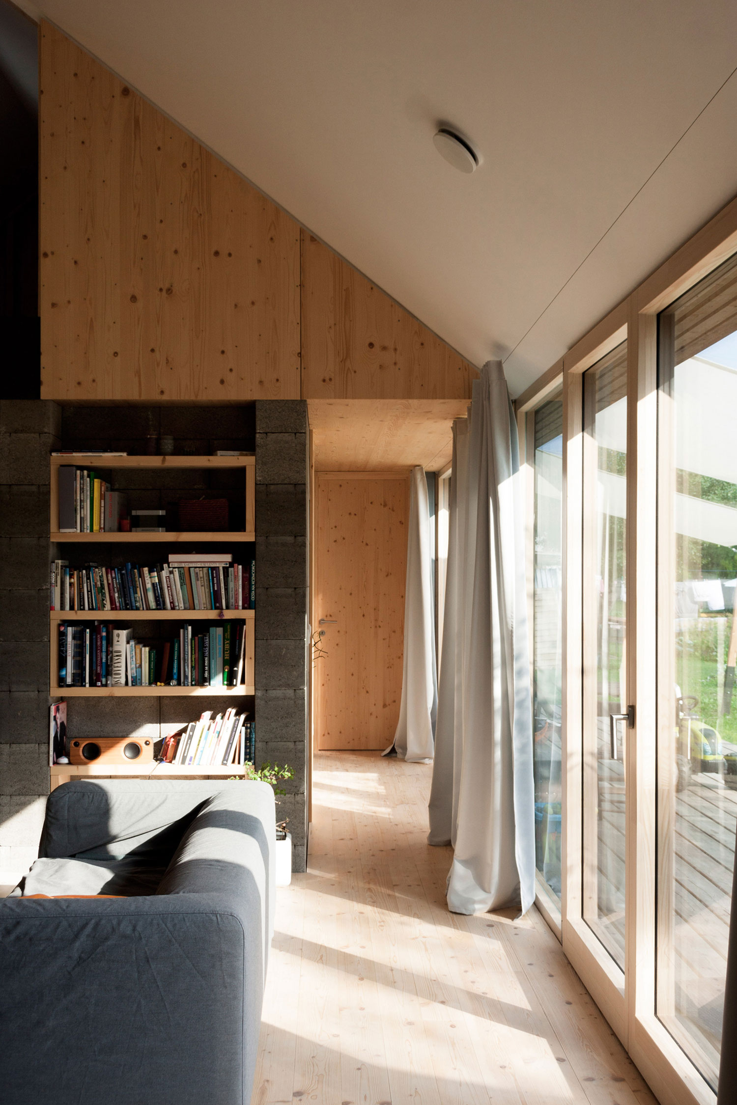 A Rustic Versatile House with Natural Light and Passive Solar Power in Slovakia by Martin Boles Architect (8)