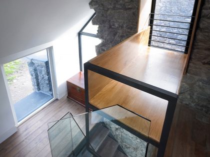 A Scottish Ruins Transformed Into an Exquisite Modern Home on the Isle of Coll by WT Architecture (8)