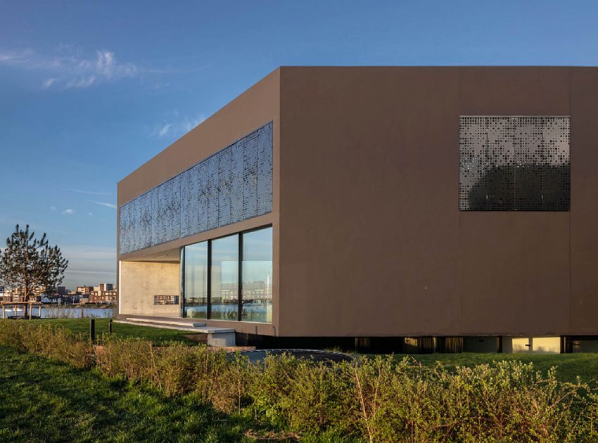 A Sleek and Bright Contemporary Home Surrounded by Water with Spectacular Views in Amsterdam by Studioninedots (3)