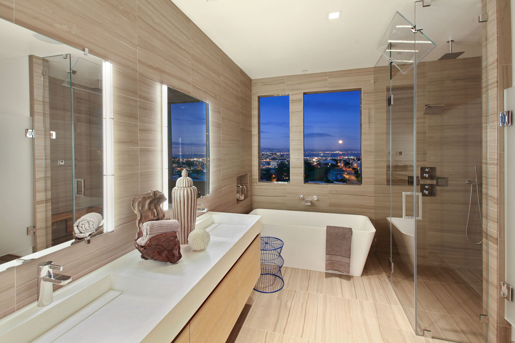 A Sleek and Light-Filled Modern Home with City Skyline Views in Noe Valley by Favreau Design (11)