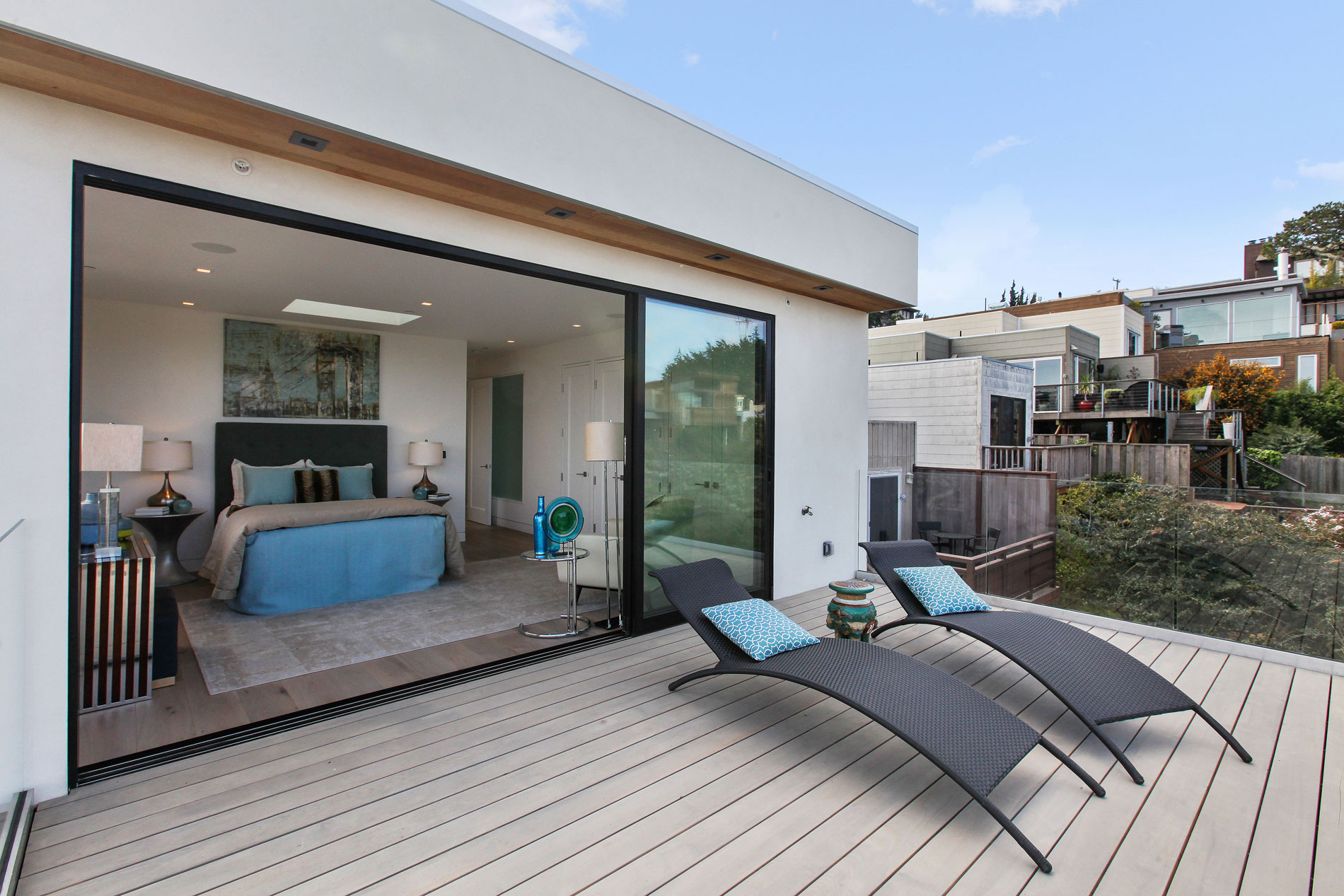 A Sleek and Light-Filled Modern Home with City Skyline Views in Noe Valley by Favreau Design (2)