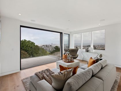 A Sleek and Light-Filled Modern Home with City Skyline Views in Noe Valley by Favreau Design (3)