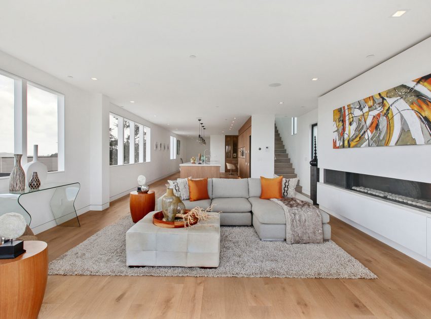 A Sleek and Light-Filled Modern Home with City Skyline Views in Noe Valley by Favreau Design (4)