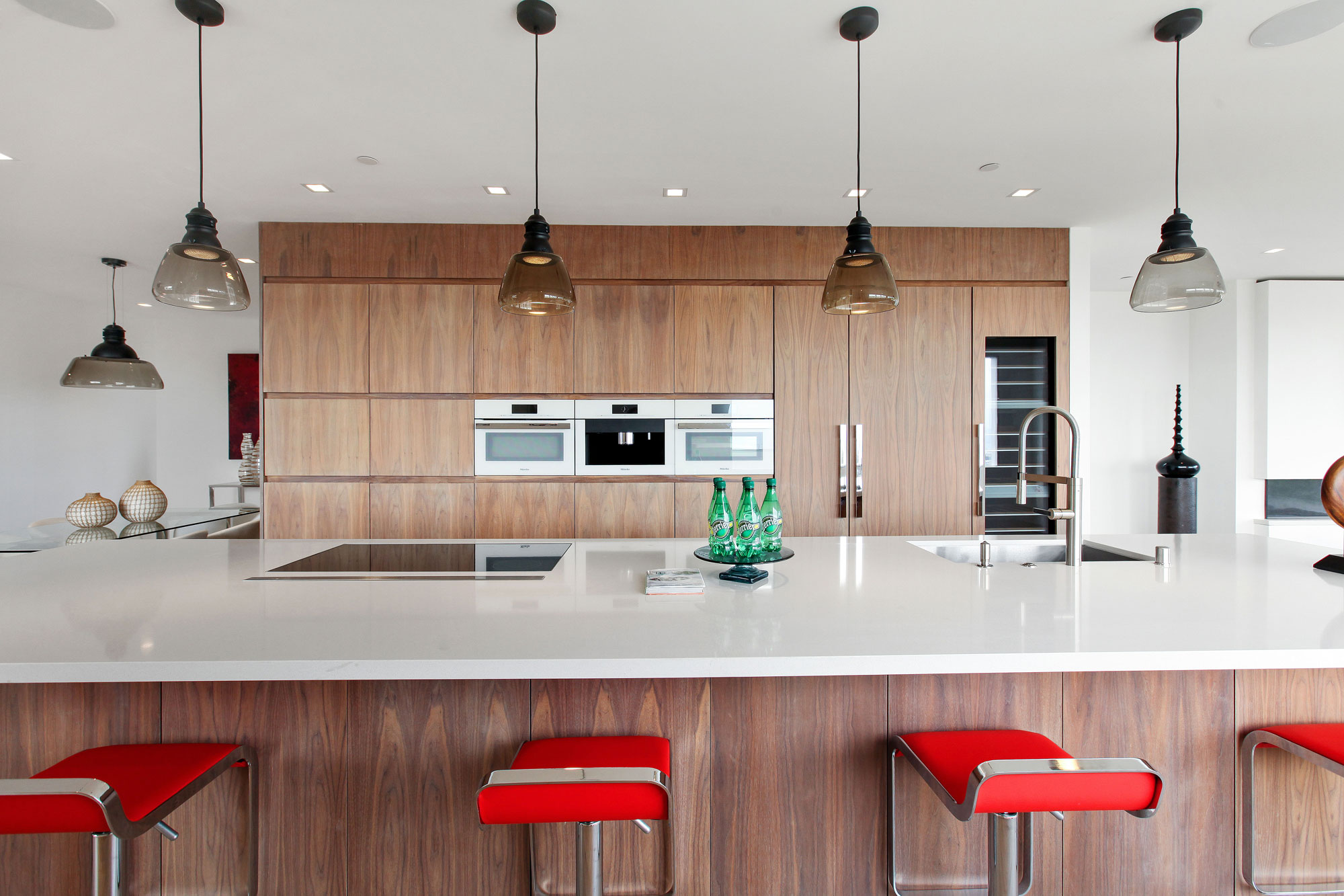 A Sleek and Light-Filled Modern Home with City Skyline Views in Noe Valley by Favreau Design (7)