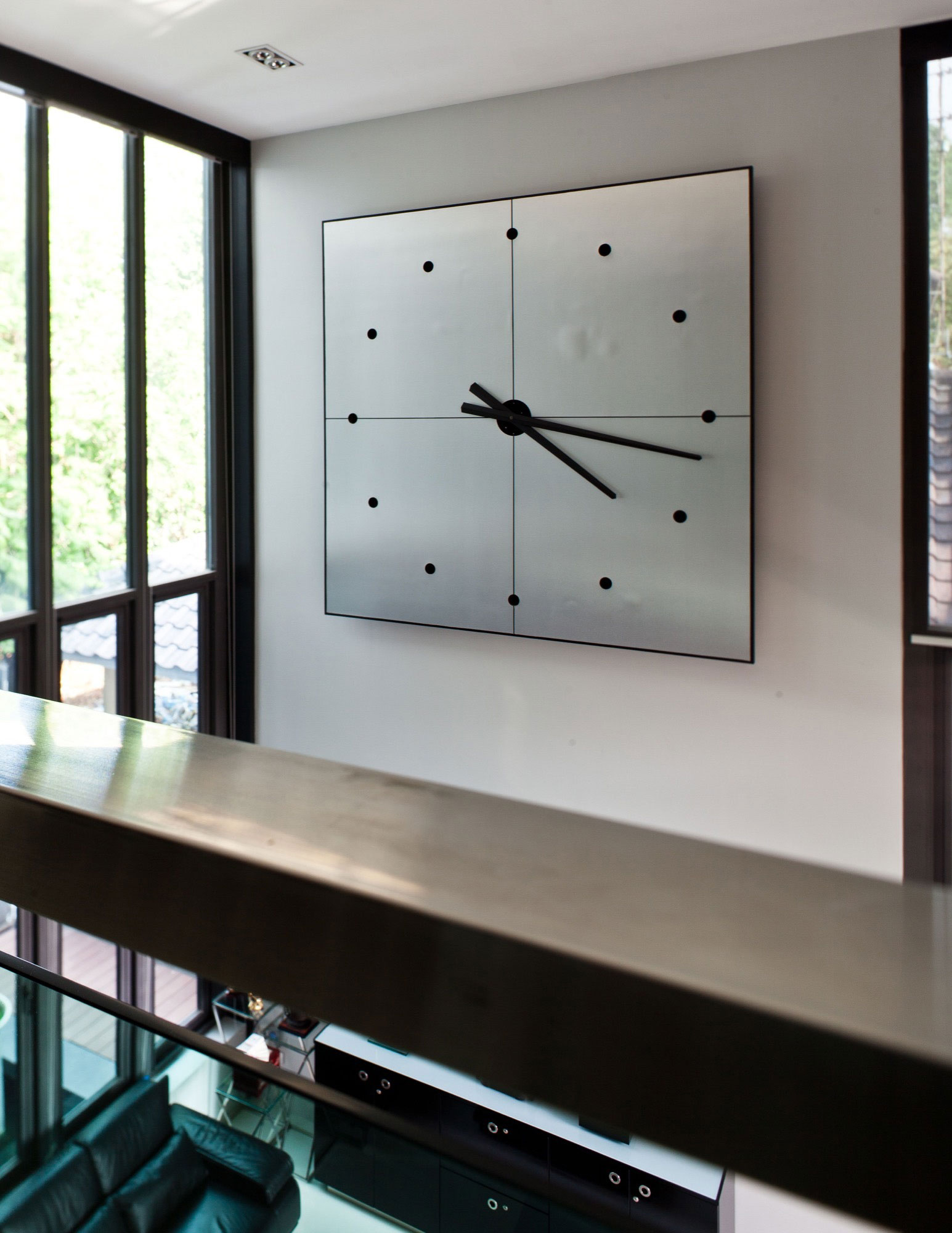 A Sleek and Sophisticated Contemporary Home in Bangkok by Archimontage Design Fields Sophisticated (13)