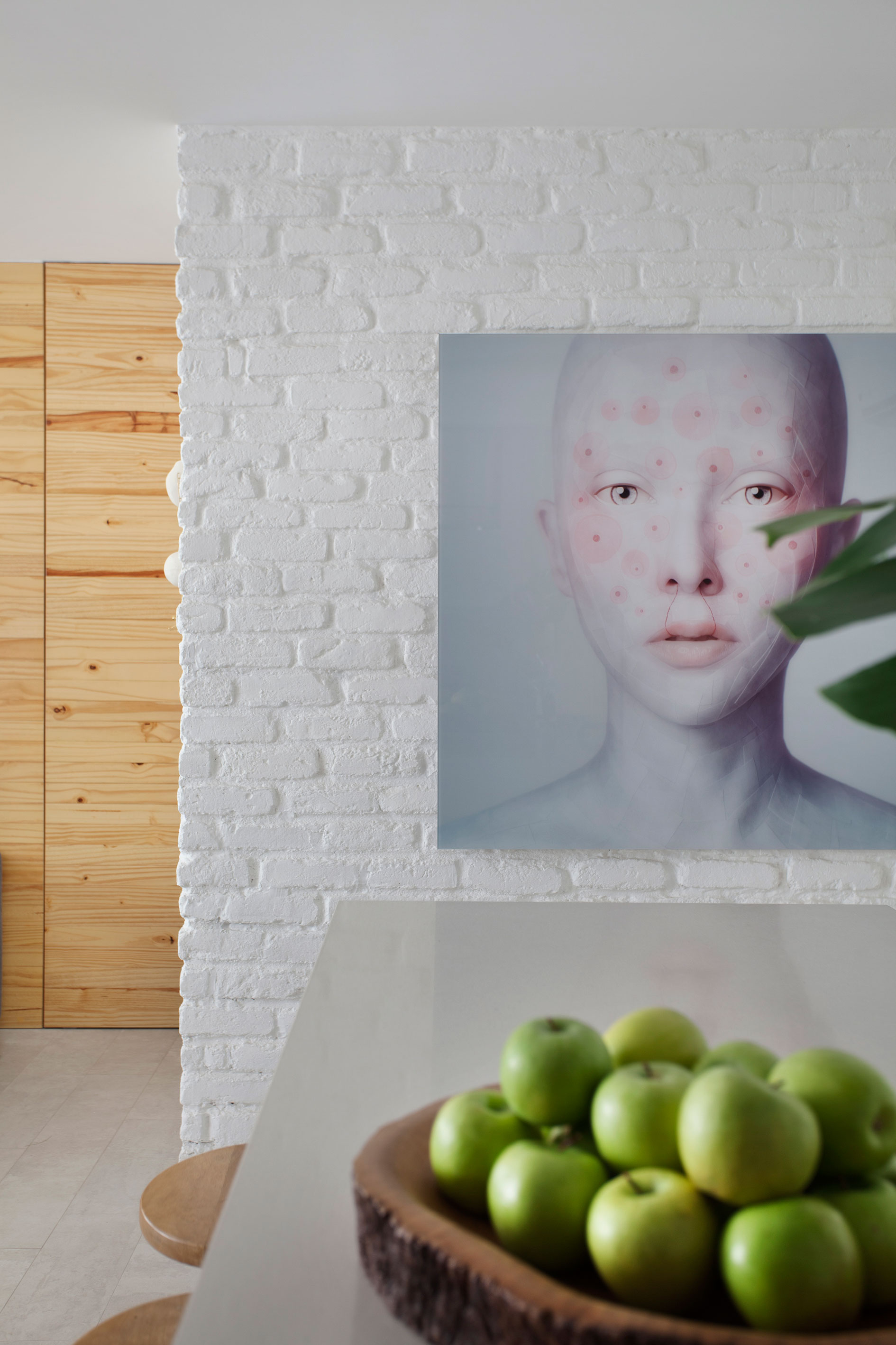 A Small and Stylish Modern Apartment in Rio de Janeiro by Studio ro+ca (10)