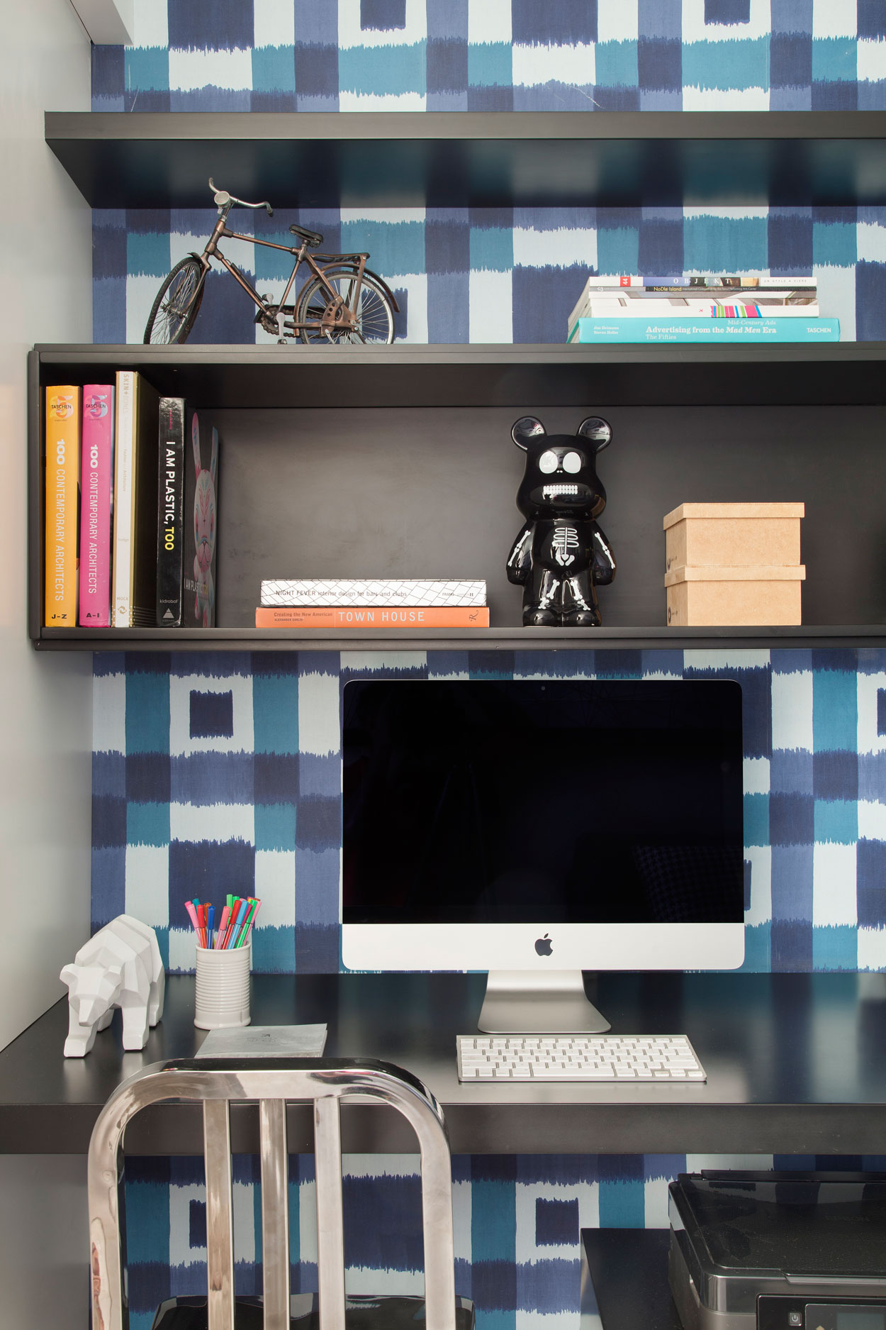 A Small and Stylish Modern Apartment in Rio de Janeiro by Studio ro+ca (19)