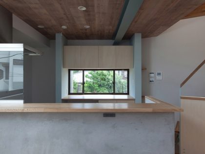 A Small yet Spacious House with Floating Treehouse in Tokyo by Yuki Miyamoto Architect (12)