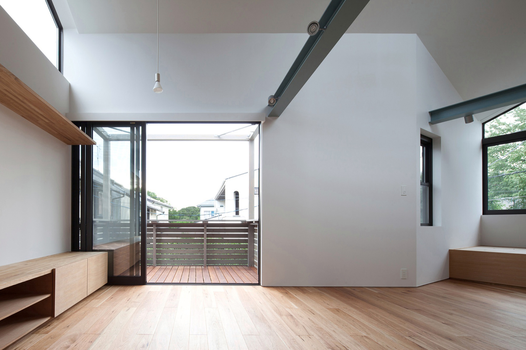 A Small yet Spacious House with Floating Treehouse in Tokyo by Yuki Miyamoto Architect (8)