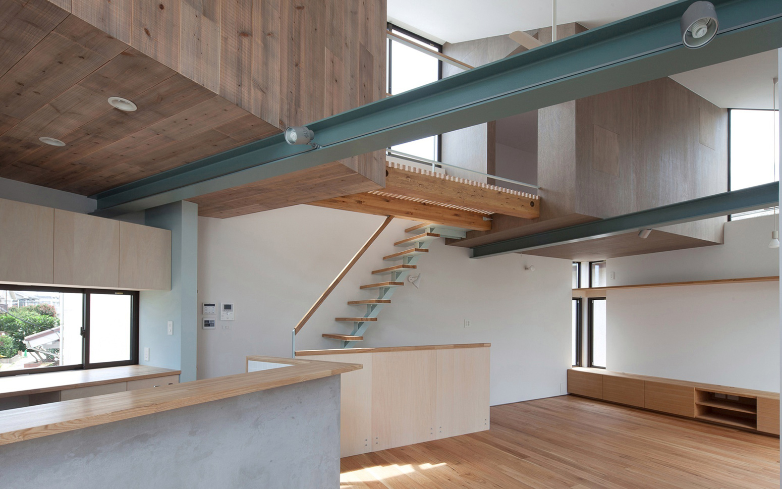 A Small yet Spacious House with Floating Treehouse in Tokyo by Yuki Miyamoto Architect (9)