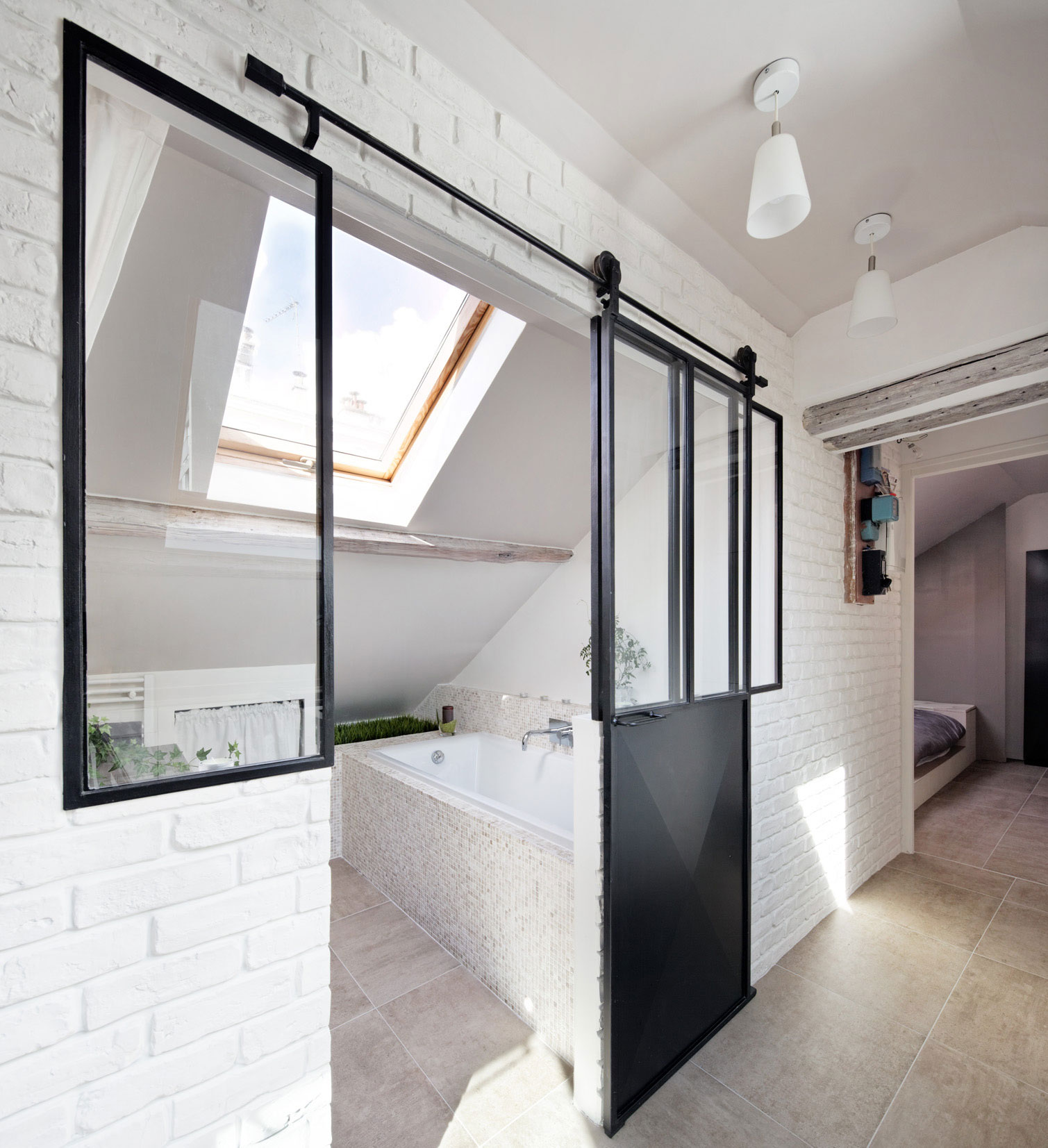 A Smart Contemporary Apartment with Rustic Meets Industrial Decor in Ivry-sur-Seine, France by Prisca Pellerin (11)