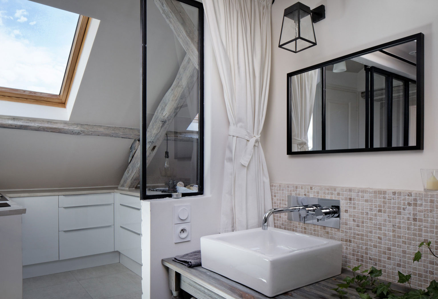 A Smart Contemporary Apartment with Rustic Meets Industrial Decor in Ivry-sur-Seine, France by Prisca Pellerin (14)