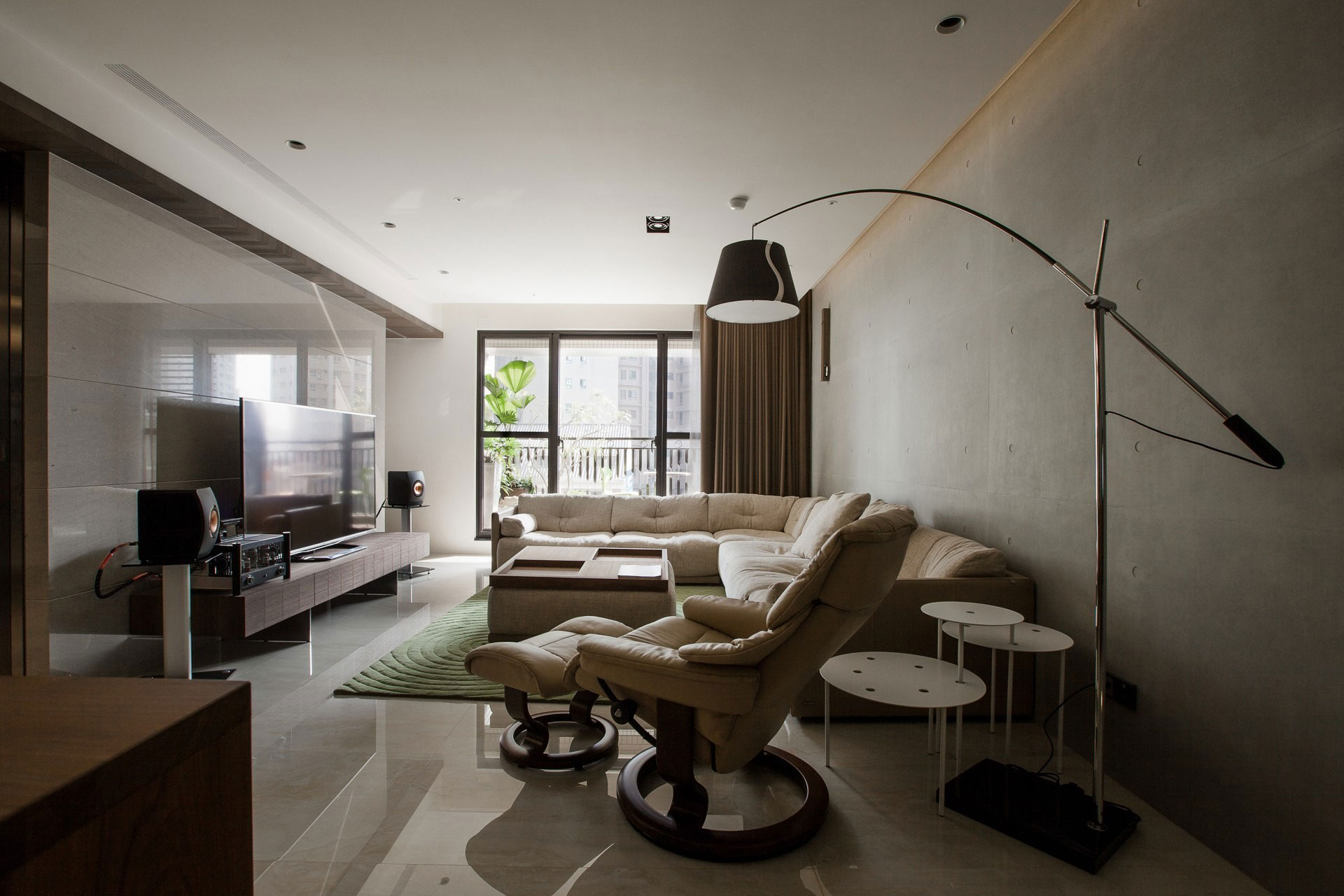 A Sophisticated Apartment with an Elegant and Refined Interior in Taiwan by PMD (12)