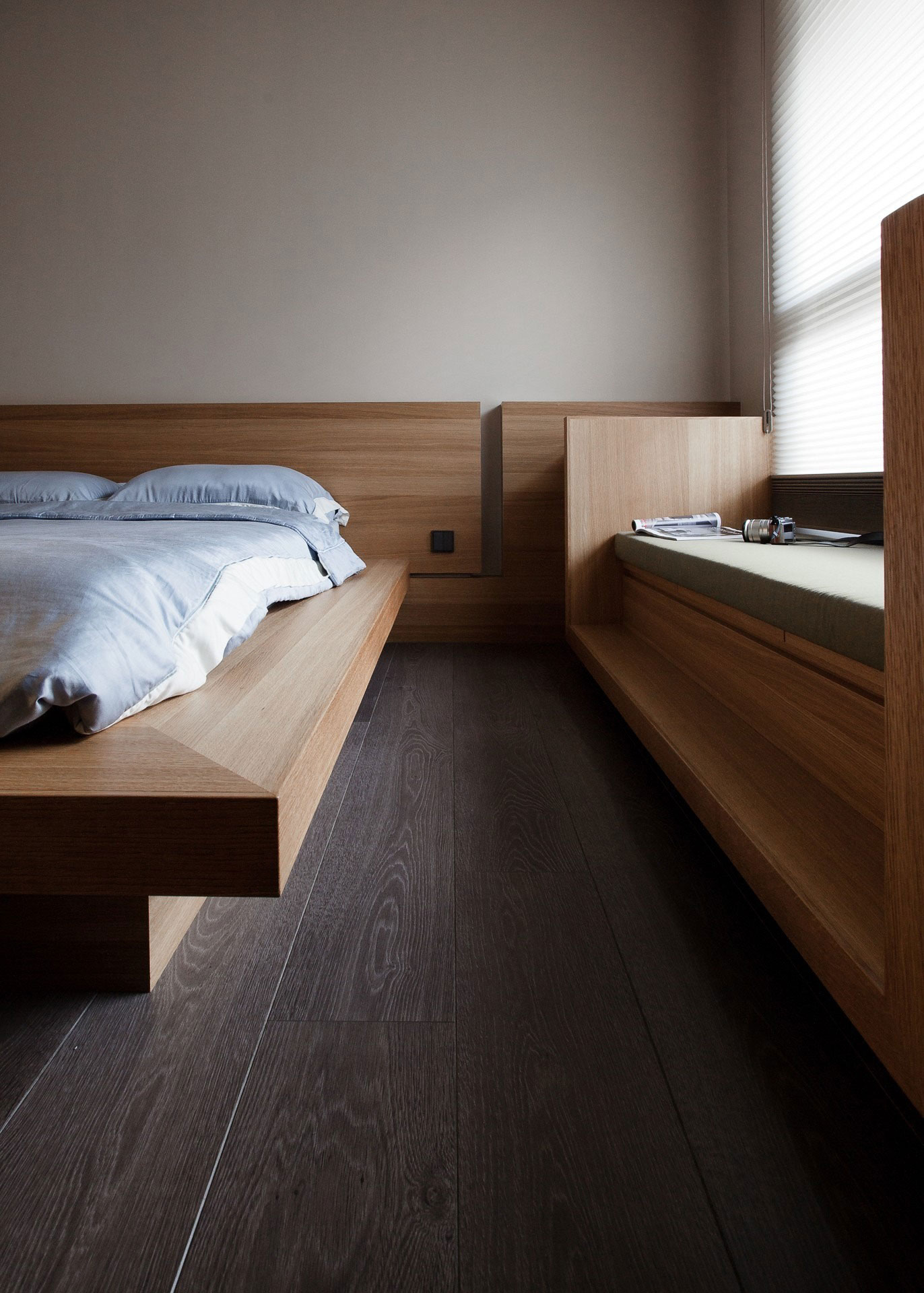 A Sophisticated Apartment with an Elegant and Refined Interior in Taiwan by PMD (36)