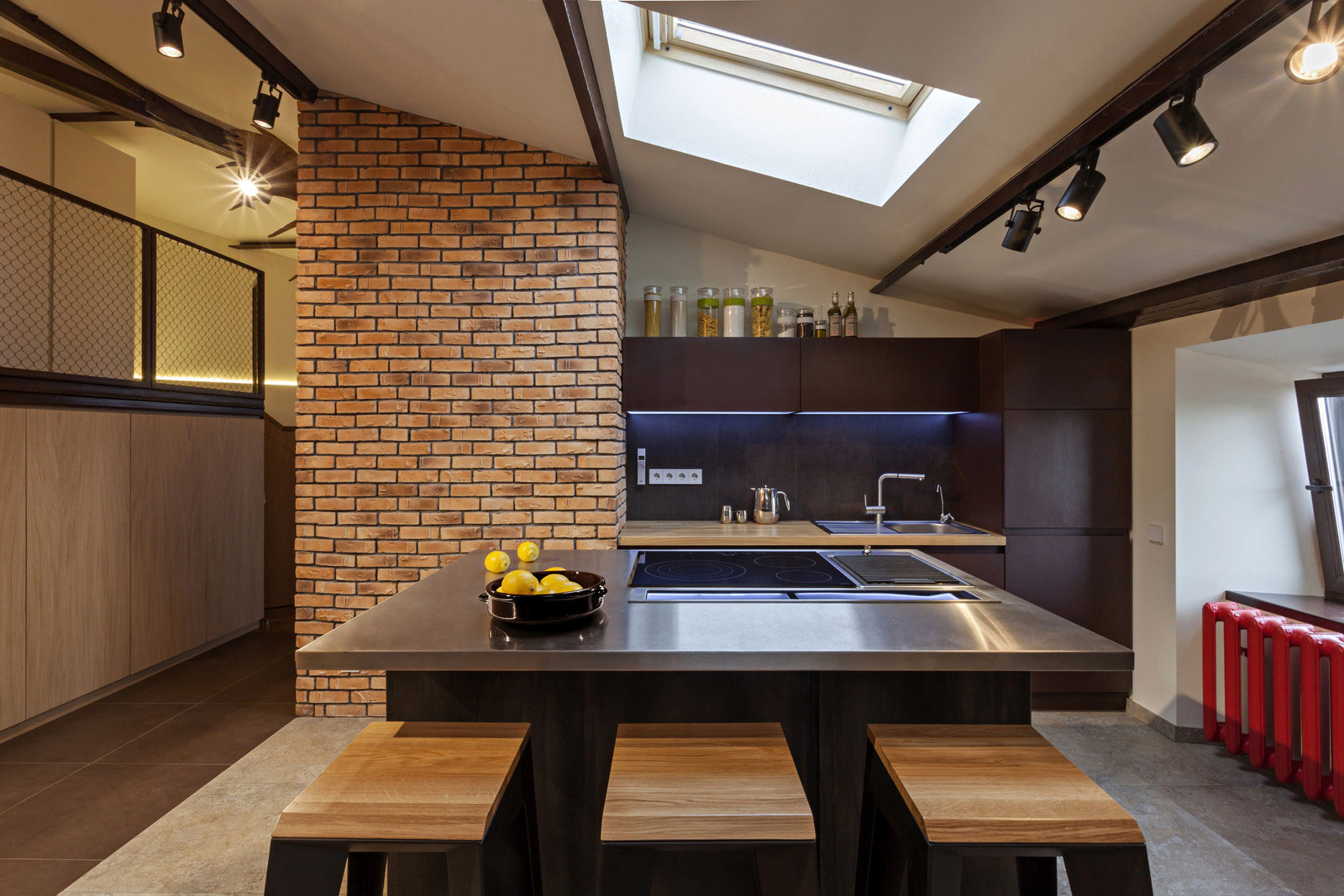 A Sophisticated Modern Home with Extraordinary Interiors in Kiev, Ukraine by U // ME Architects (8)