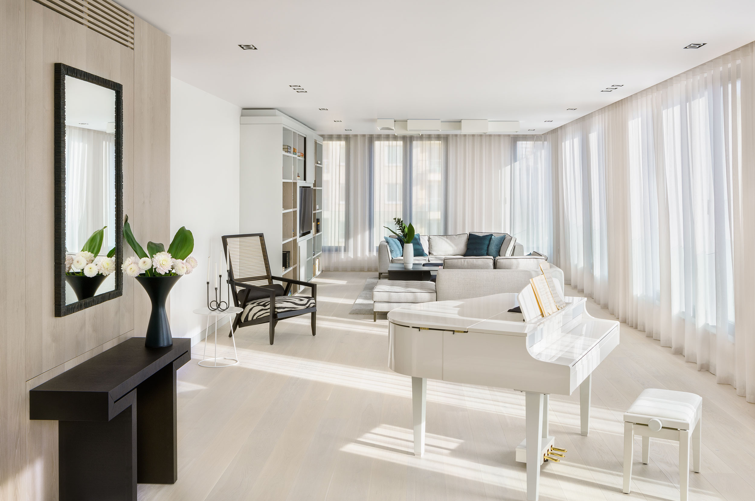 A Sophisticated and Playful Contemporary Penthouse on the Park in Sofia, Bulgaria by KNOF design (2)