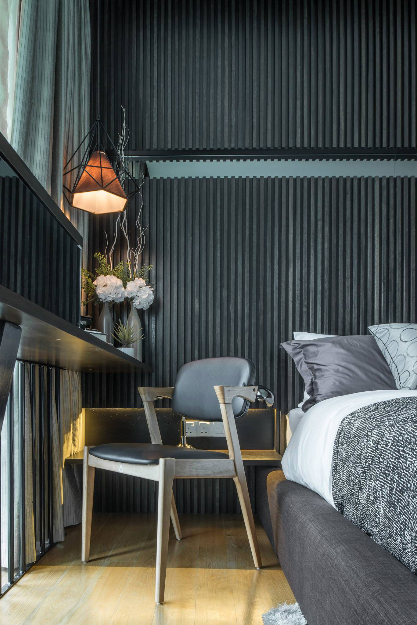 A Sophisticated and Stylish Home for an Avid Traveler and Photographer in Kuala Lumpur by Nu Infinity (28)